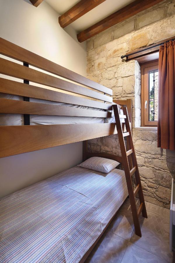 Kantara House - A Rural Retreat Of Comfort & Class! Arsos 외부 사진