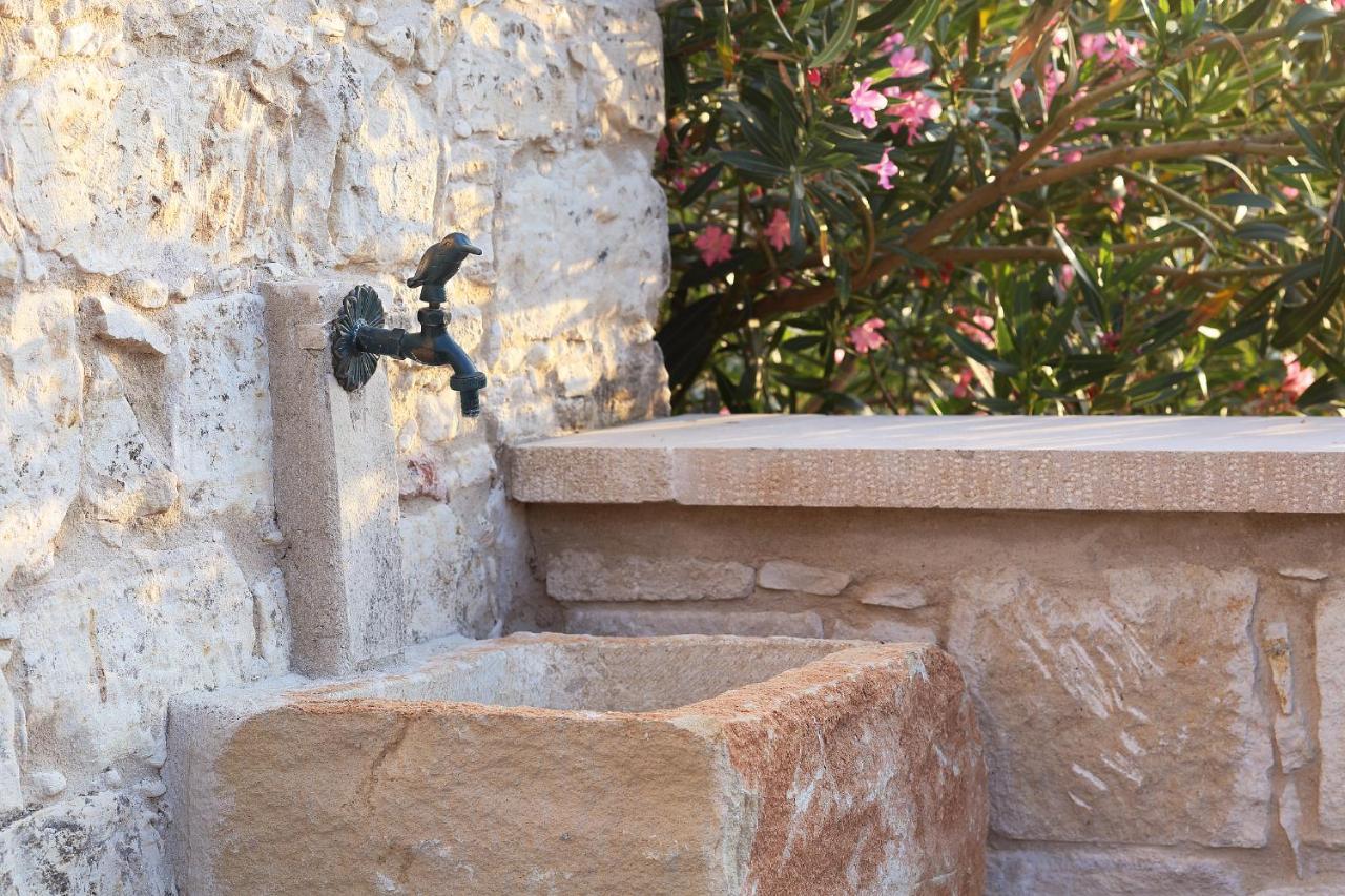 Kantara House - A Rural Retreat Of Comfort & Class! Arsos 외부 사진