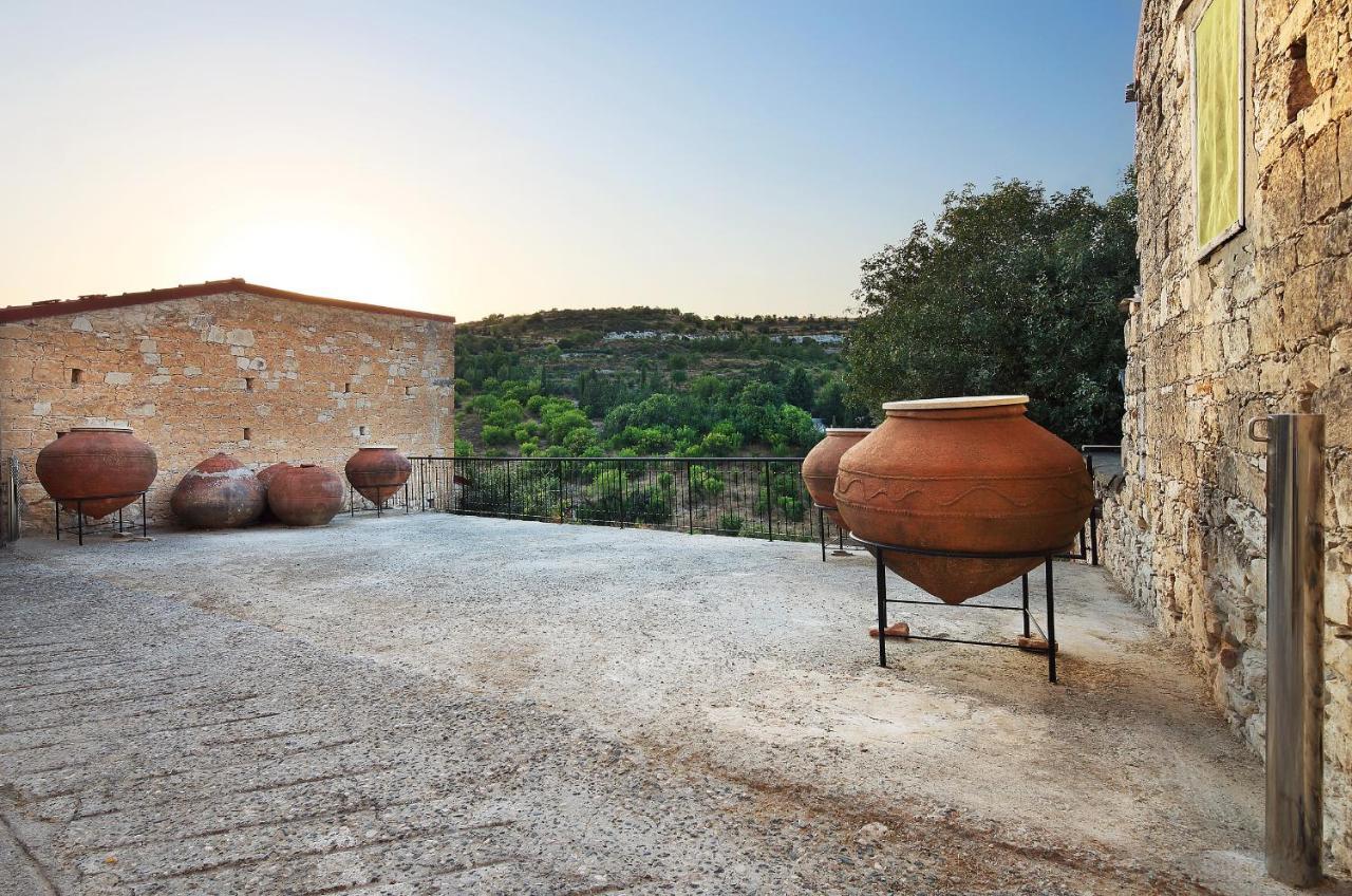 Kantara House - A Rural Retreat Of Comfort & Class! Arsos 외부 사진