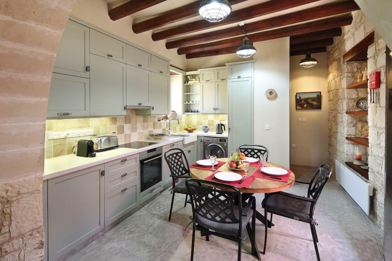 Kantara House - A Rural Retreat Of Comfort & Class! Arsos 외부 사진